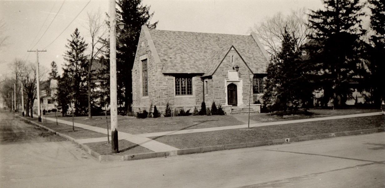 Exterior Views of the Wenonah Public Library