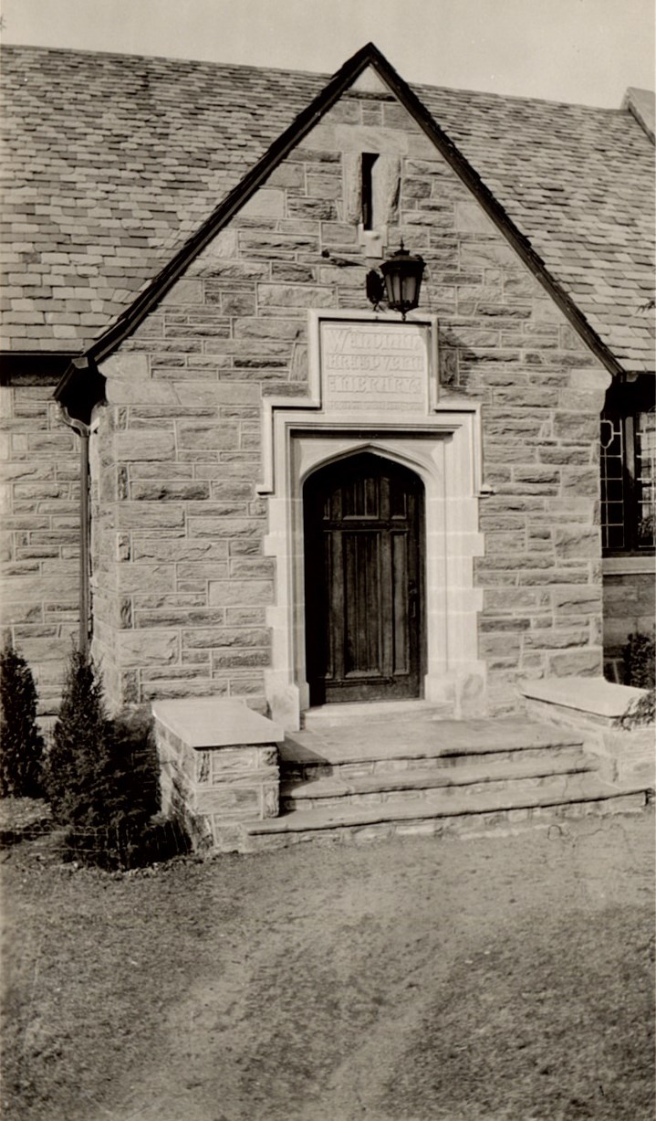 Exterior Views of the Wenonah Public Library